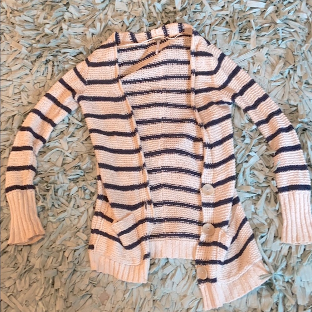 Blue stripped sweater